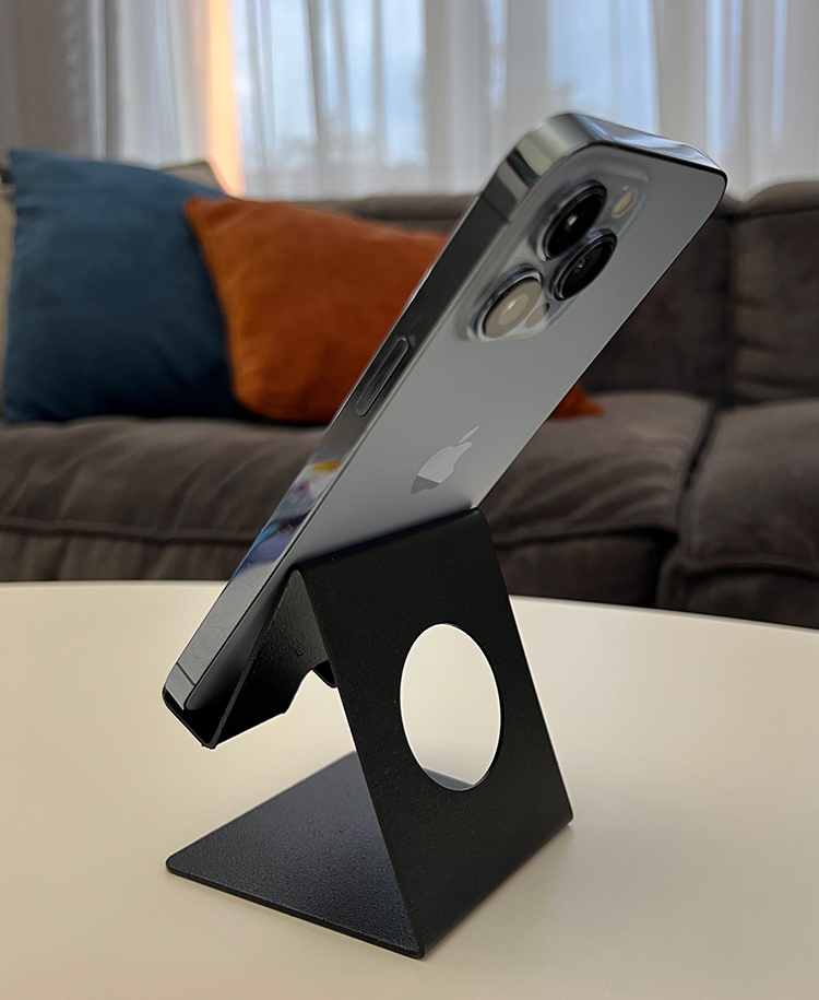 hover image